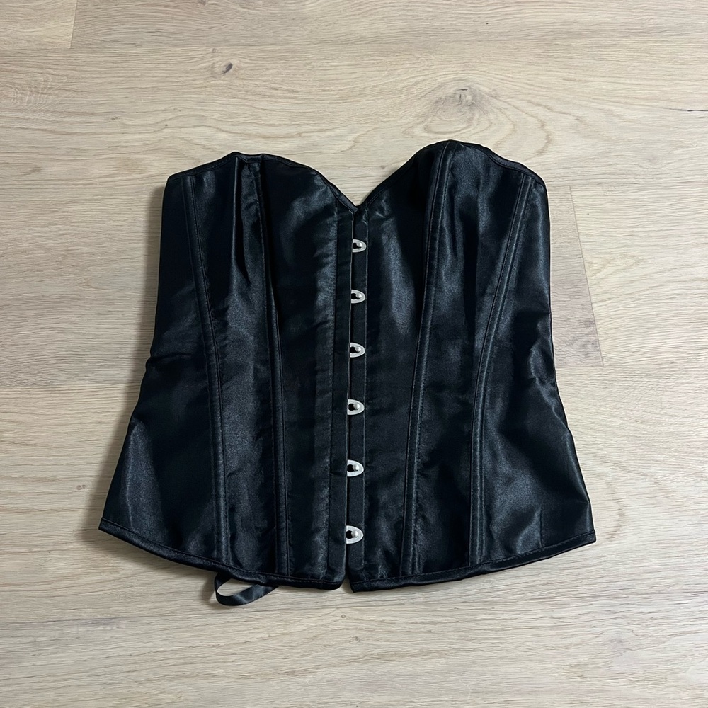 Black corset